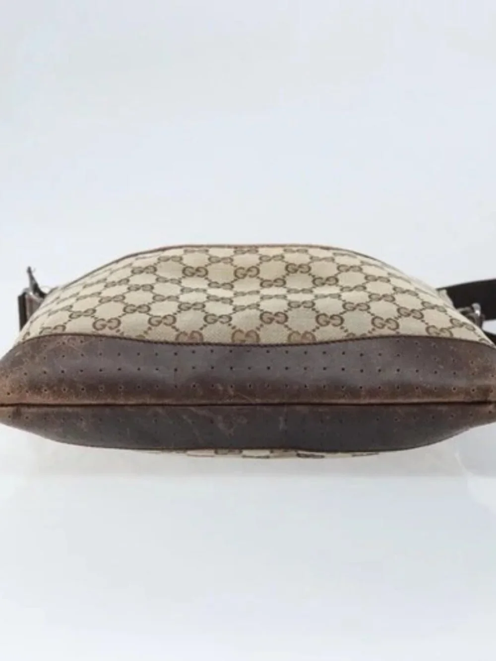 GUCCI GG Canvas Shoulder Bag Beige Silver 145857 Auth ka3527